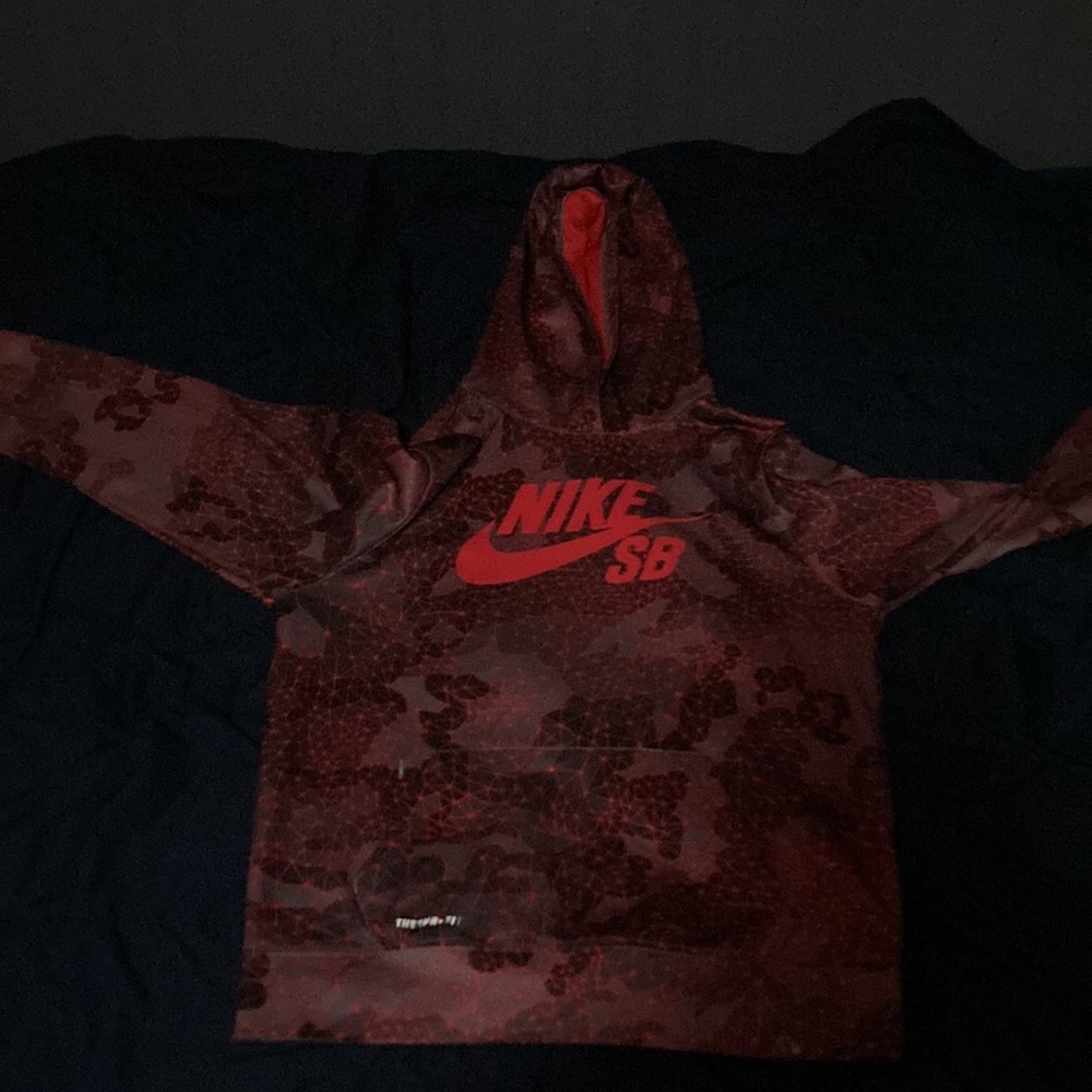 Nike boys hoodie